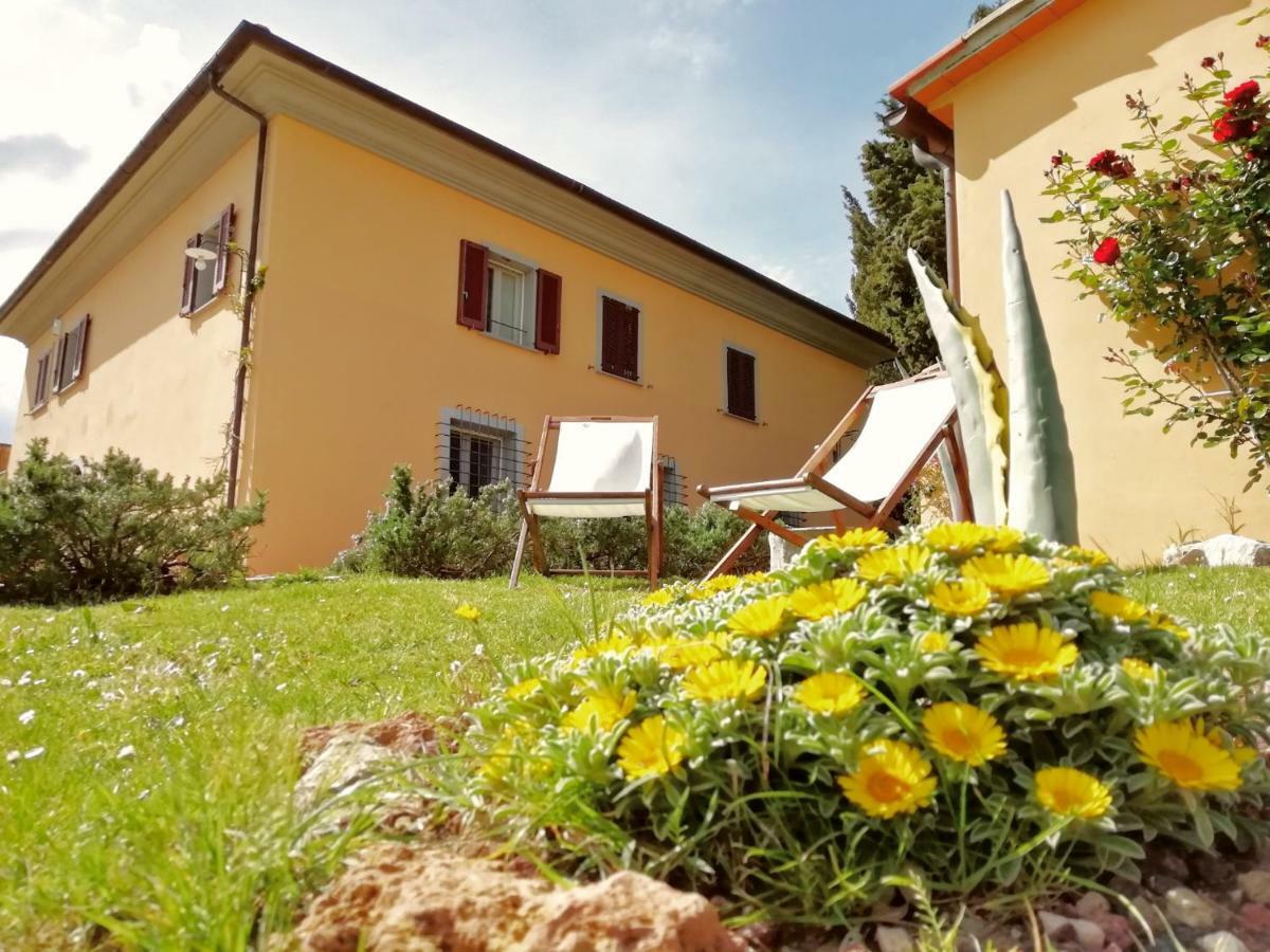 Il Montelletto Bed & Breakfast Santa Luce Luaran gambar